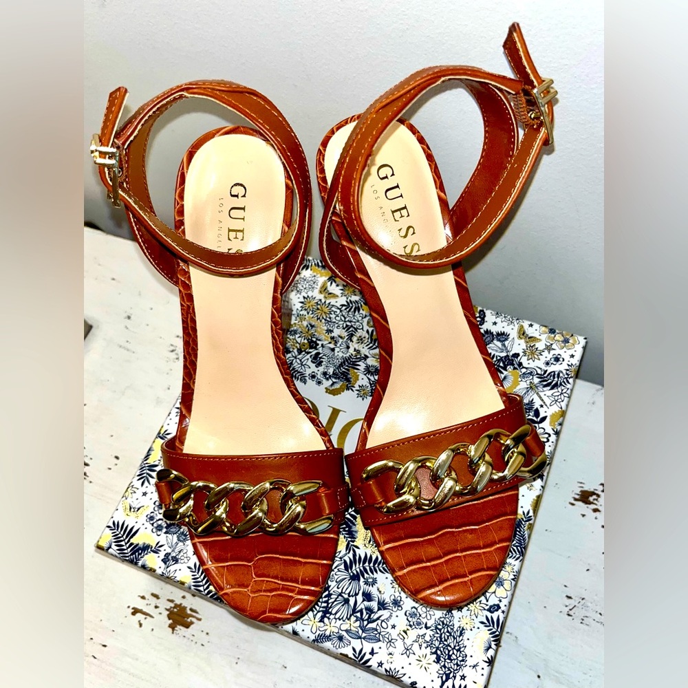 Guess Wedges